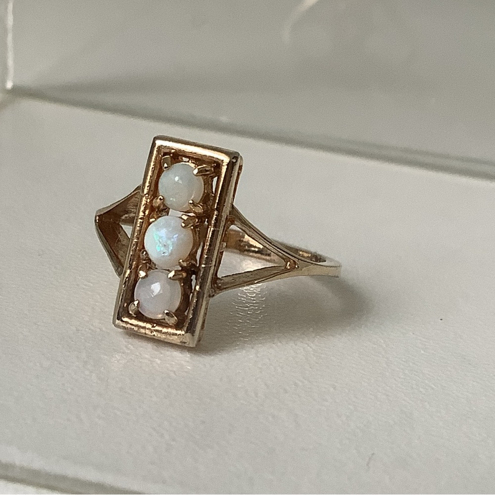 NEW vintage cocktail ring SS Opal trio gold